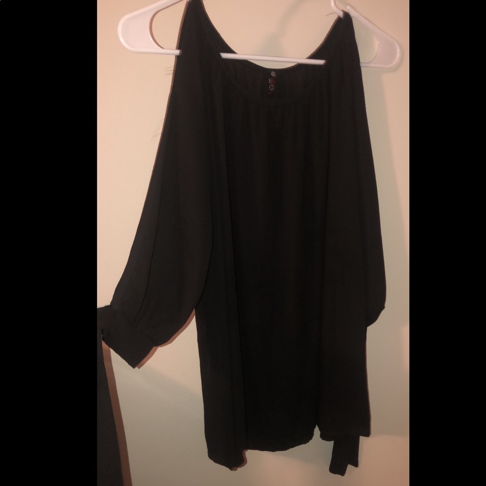 Flowy 3/4 sleeve top